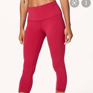NEVER WORN Lululemon crop red legging